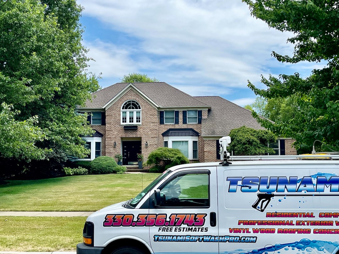 Expert House and Concrete Washing on a Gorgeous Red Brick Home In Poland, Oh.