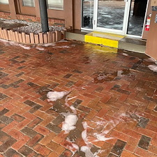 Restaurant-Patio-Patio-Cleaning-Re-Sanding-in-North-Canton-Oh 2